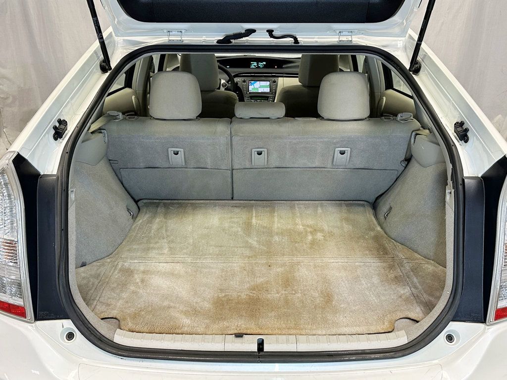 2011 Toyota Prius 5dr Hatchback III - 23065901 - 41