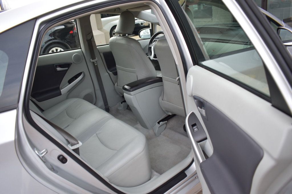 2011 Toyota Prius 5dr Hatchback IV - 22956873 - 23