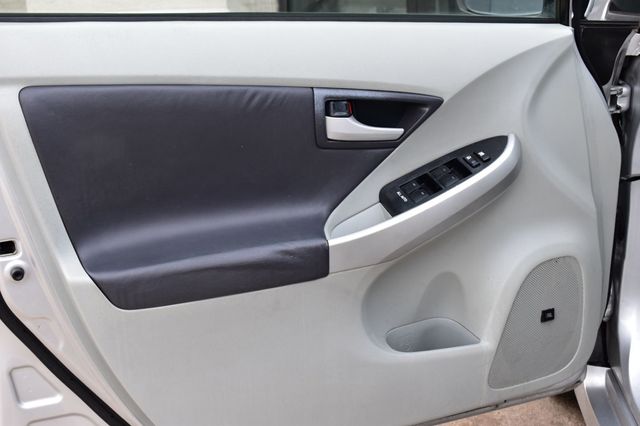 2011 Toyota Prius 5dr Hatchback IV - 22956873 - 40