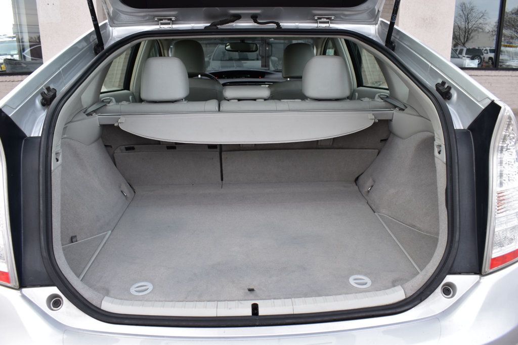 2011 Toyota Prius 5dr Hatchback IV - 22956873 - 42