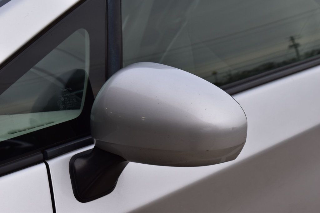 2011 Toyota Prius 5dr Hatchback IV - 22956873 - 46