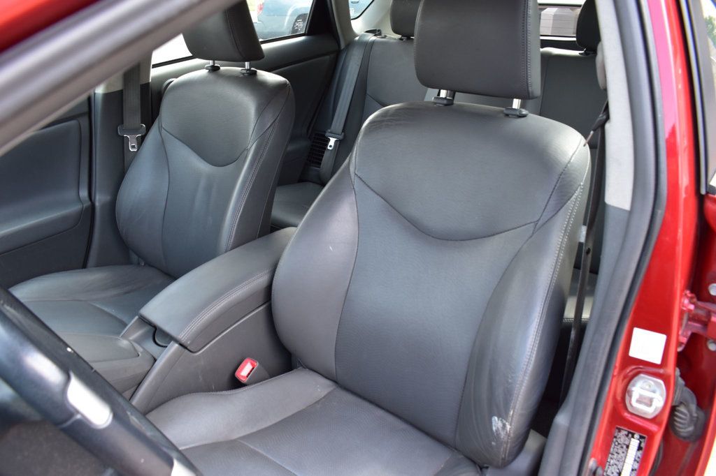 2011 Toyota Prius 5dr Hatchback IV - 23049633 - 12