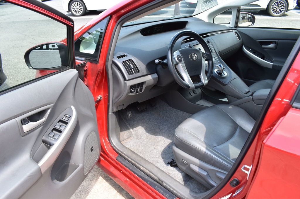 2011 Toyota Prius 5dr Hatchback IV - 23049633 - 13