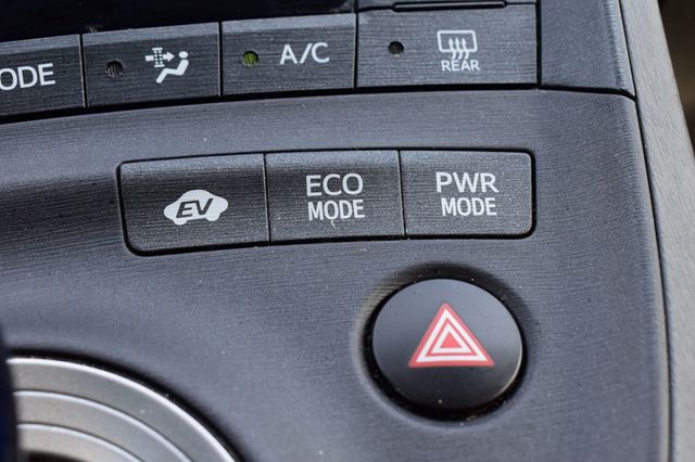 2011 Toyota Prius 5dr Hatchback IV - 23049633 - 38