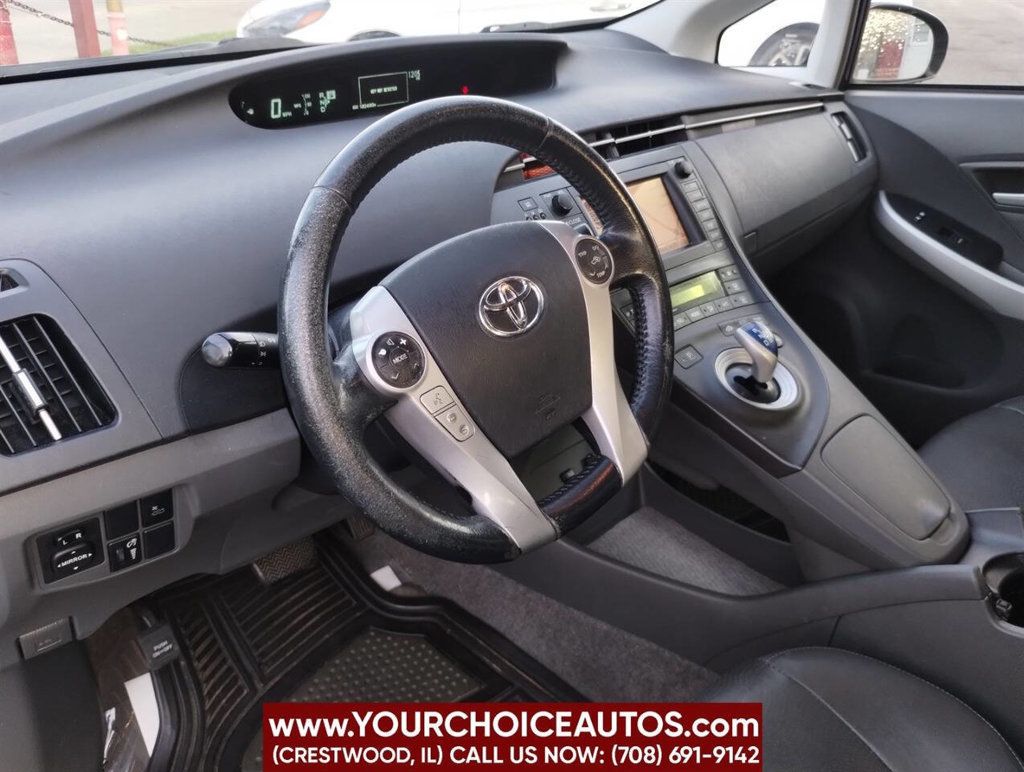 2011 Toyota Prius Five 4dr Hatchback - 22898156 - 11