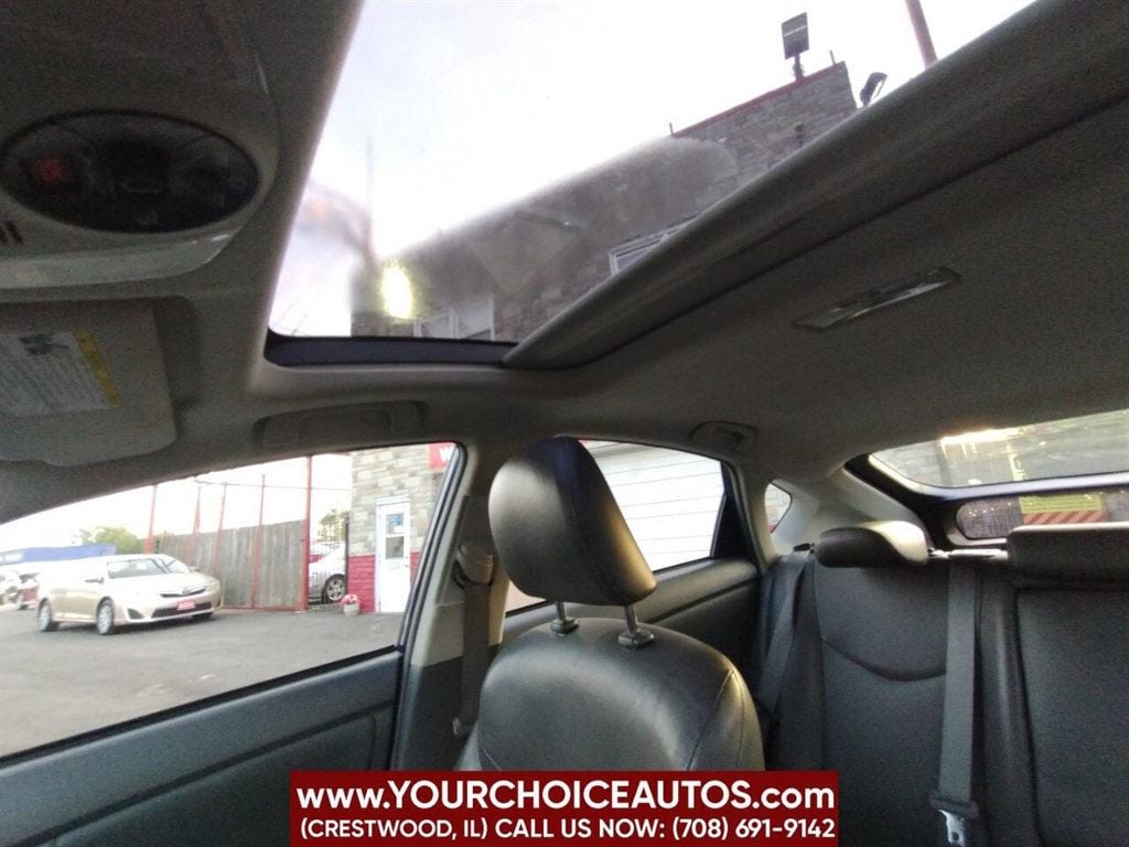 2011 Toyota Prius Five 4dr Hatchback - 22898156 - 29