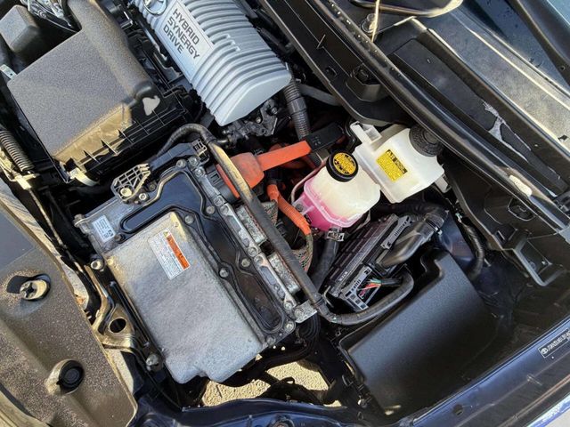 2011 Toyota Prius Five 4dr Hatchback - 22962835 - 28