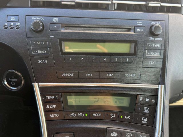 2011 Toyota Prius Five 4dr Hatchback - 22962835 - 39