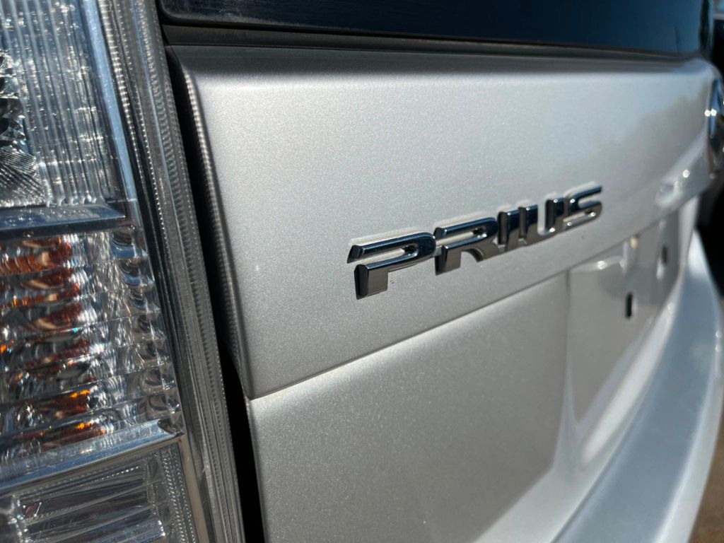 2011 Toyota Prius I Hibrid 5dr Hatchback - 22160988 - 28