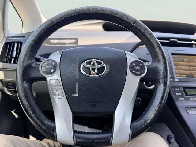 2011 Toyota Prius One 4dr Hatchback - 23016876 - 30