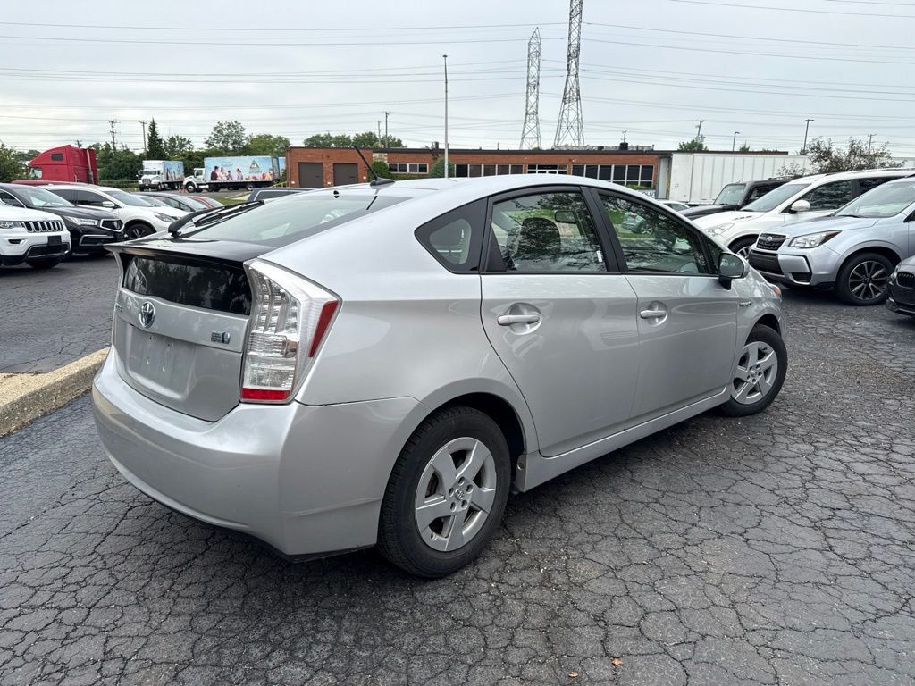 2011 Toyota Prius Three - 23045790 - 5