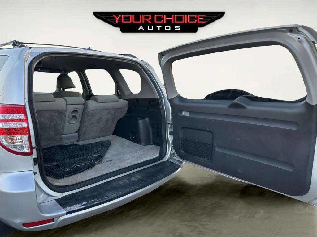 2011 Toyota RAV4 4WD 4dr 4-cyl 4-Speed Automatic - 23010688 - 9