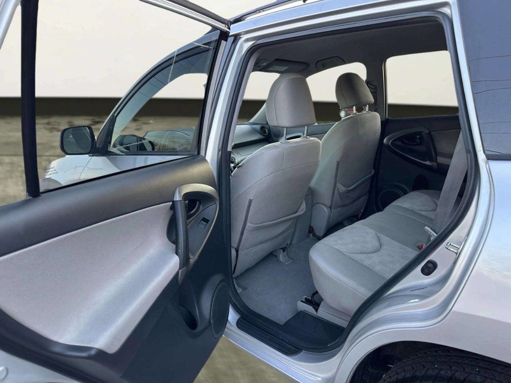 2011 Toyota RAV4 4WD 4dr 4-cyl 4-Speed Automatic - 23010688 - 16