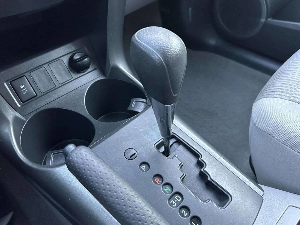 2011 Toyota RAV4 4WD 4dr 4-cyl 4-Speed Automatic - 23010688 - 26