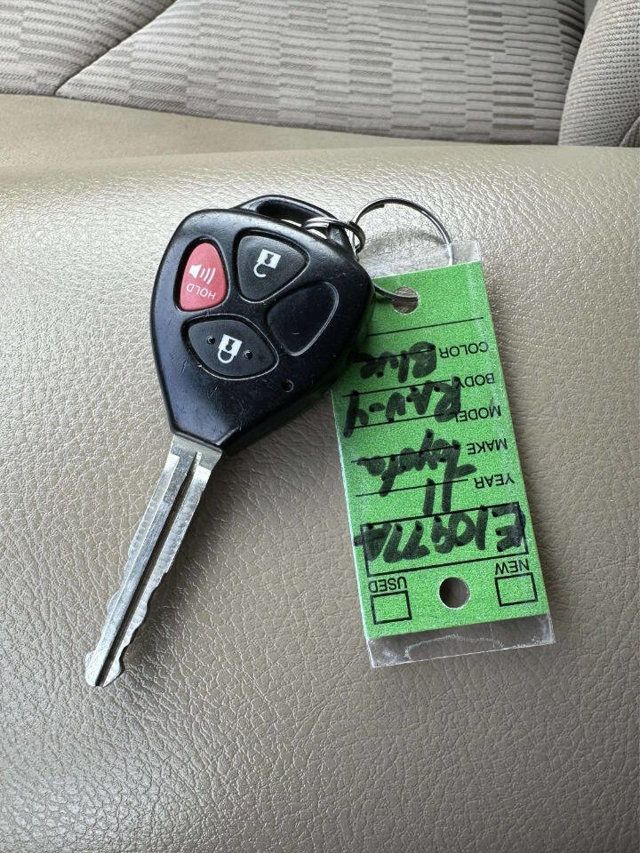 2011 Toyota RAV4 4WD 4dr 4-cyl 4-Speed Automatic - 23052211 - 31