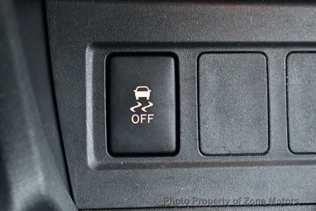 2011 Toyota RAV4 4WD 4dr V6 5-Speed Automatic - 22381526 - 27