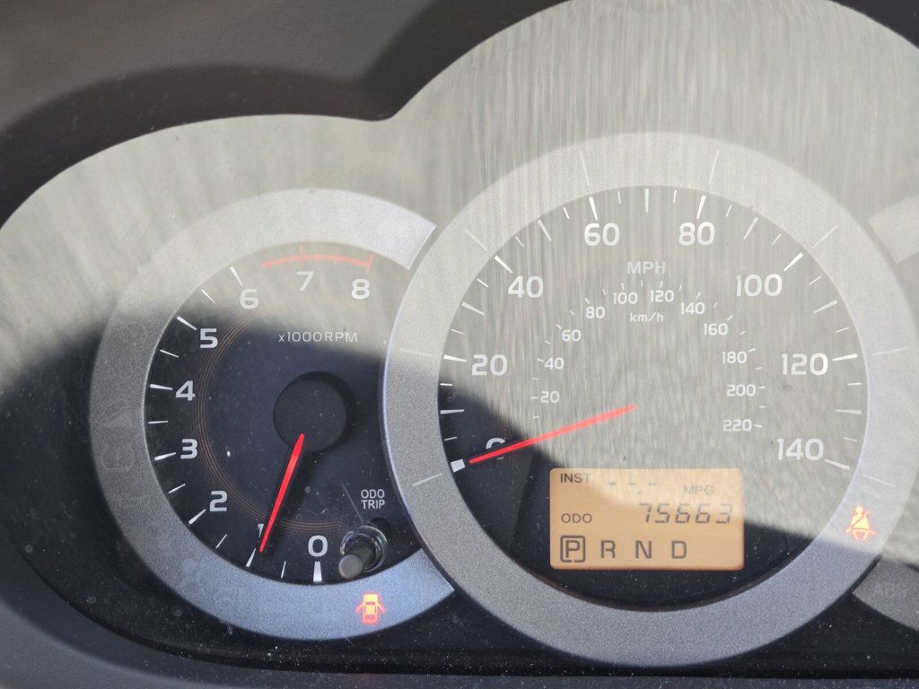 2011 Toyota RAV4 FWD 4dr 4-cyl 4-Speed Automatic - 22897048 - 16