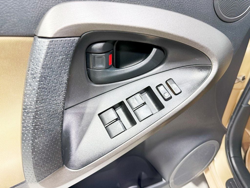 2011 Toyota RAV4 FWD 4dr 4-cyl 4-Speed Automatic - 22917903 - 21