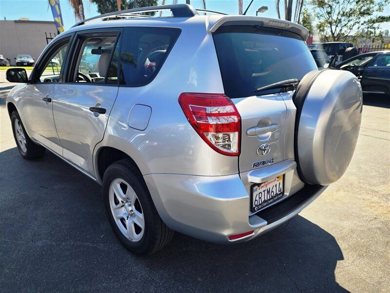2011 Toyota RAV4 FWD 4dr 4-cyl 4-Speed Automatic - 22912809 - 20