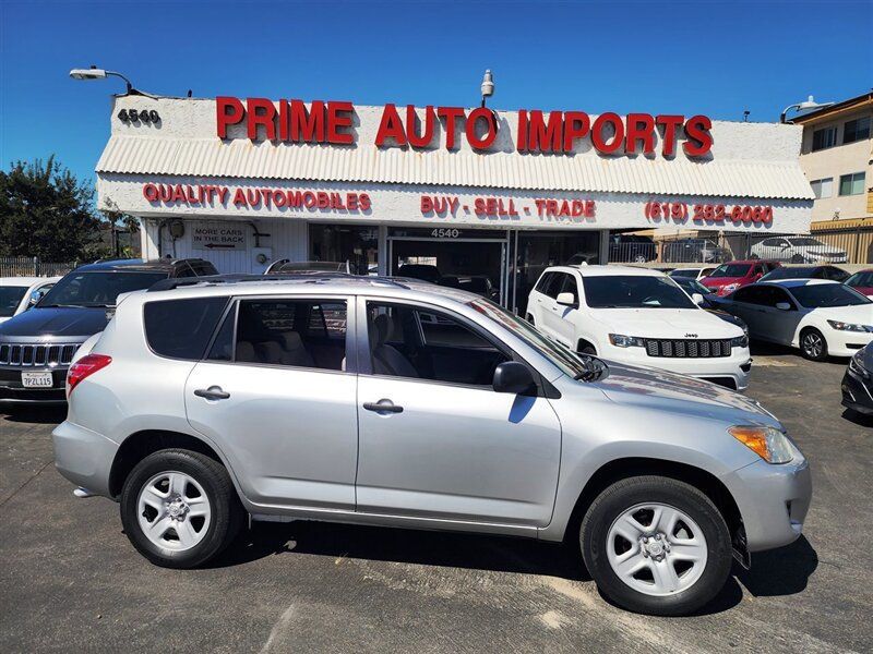 2011 Toyota RAV4 FWD 4dr 4-cyl 4-Speed Automatic - 22912809 - 38
