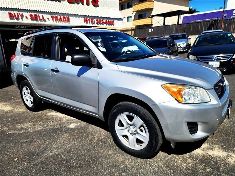 2011 Toyota RAV4 FWD 4dr 4-cyl 4-Speed Automatic - 22912809 - 3