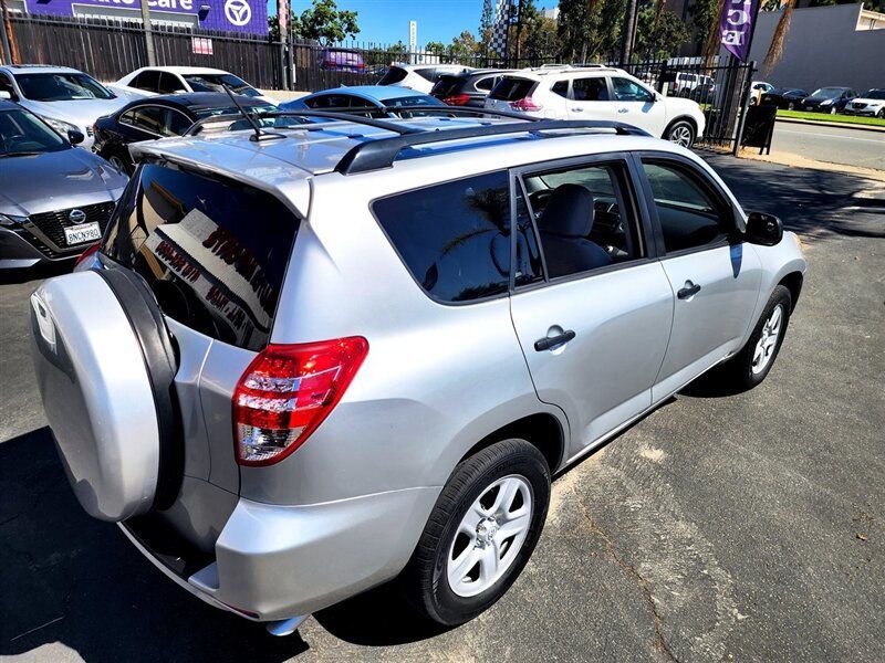 2011 Toyota RAV4 FWD 4dr 4-cyl 4-Speed Automatic - 22912809 - 6