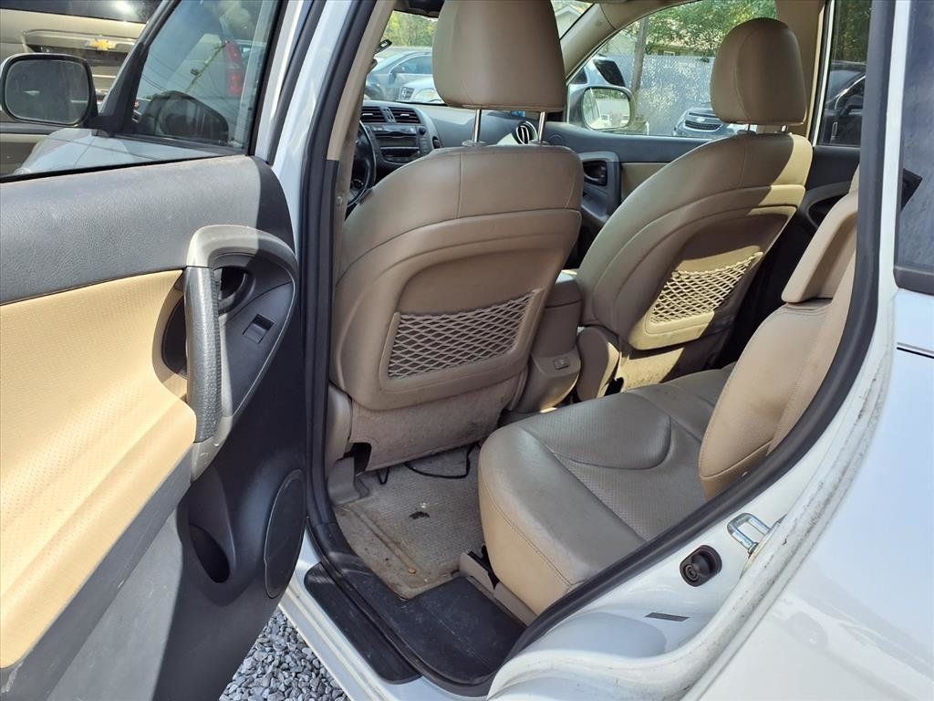 2011 Toyota RAV4 FWD 4dr 4-cyl 4-Speed Automatic Ltd - 22956330 - 14