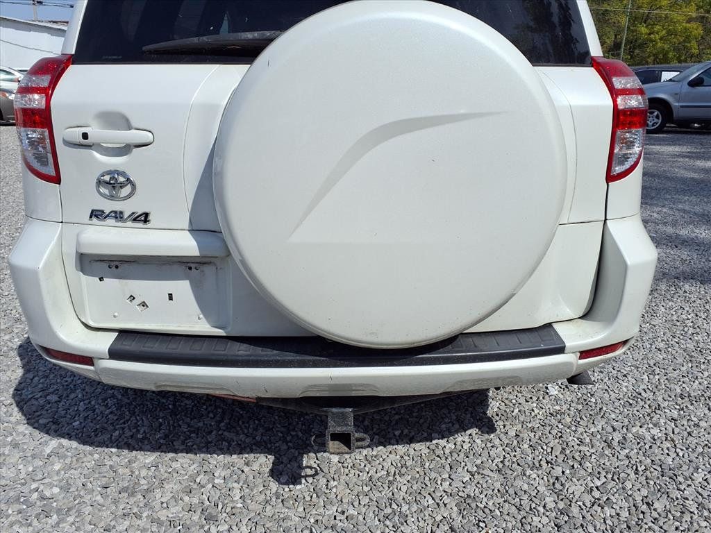 2011 Toyota RAV4 FWD 4dr 4-cyl 4-Speed Automatic Ltd - 22956330 - 16