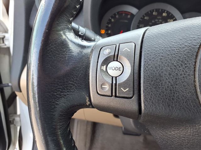 2011 Toyota RAV4 FWD 4dr 4-cyl 4-Speed Automatic Ltd - 22956330 - 6