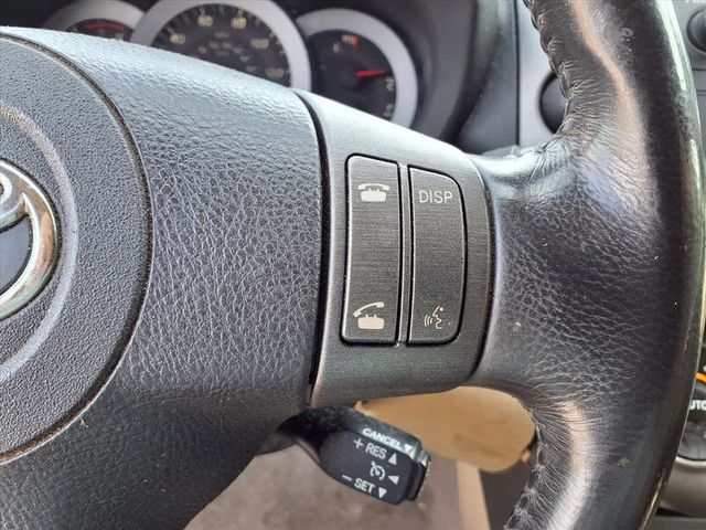 2011 Toyota RAV4 FWD 4dr 4-cyl 4-Speed Automatic Ltd - 22956330 - 8