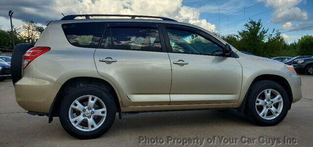2011 Toyota RAV4 One owner - 22928276 - 11