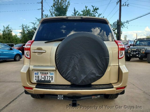 2011 Toyota RAV4 One owner - 22928276 - 15