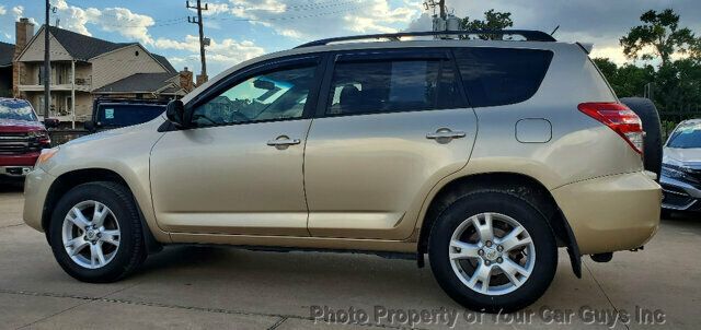 2011 Toyota RAV4 One owner - 22928276 - 19