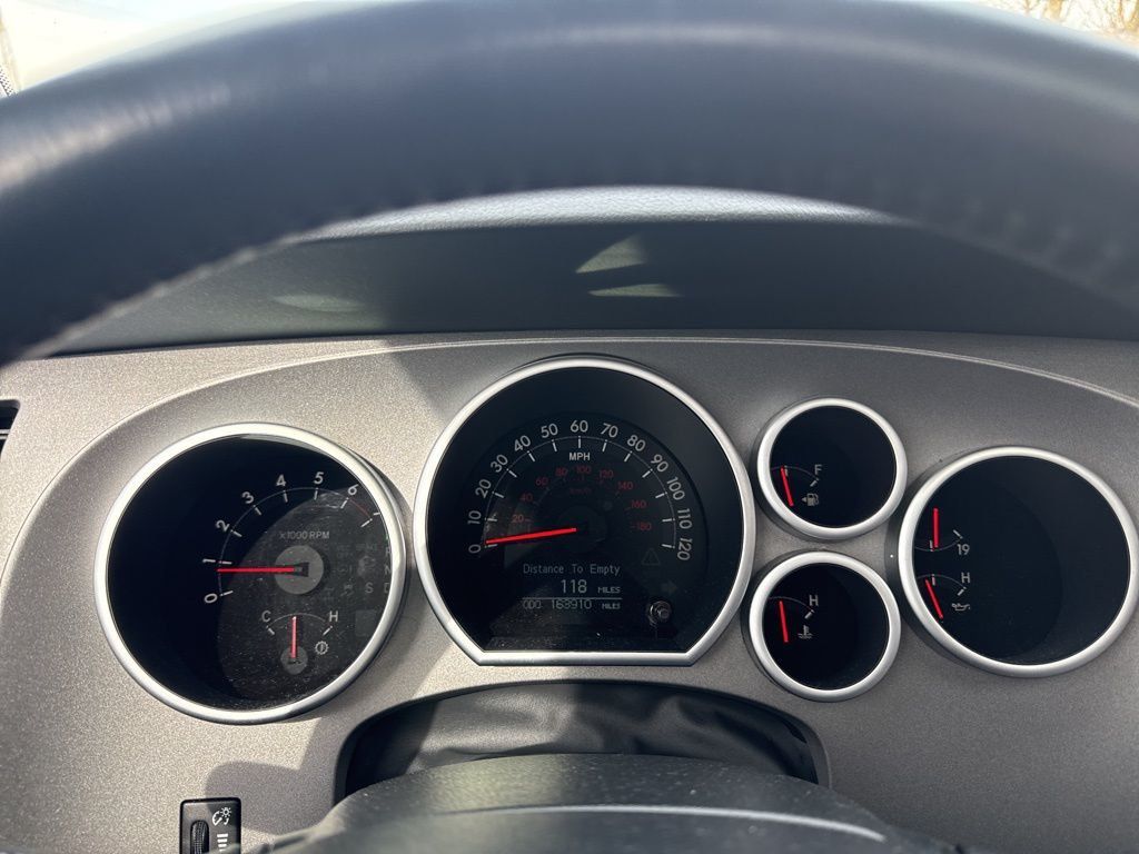 2011 Toyota Sequoia 4WD LV8 6-Speed Automatic Ltd - 23003085 - 15