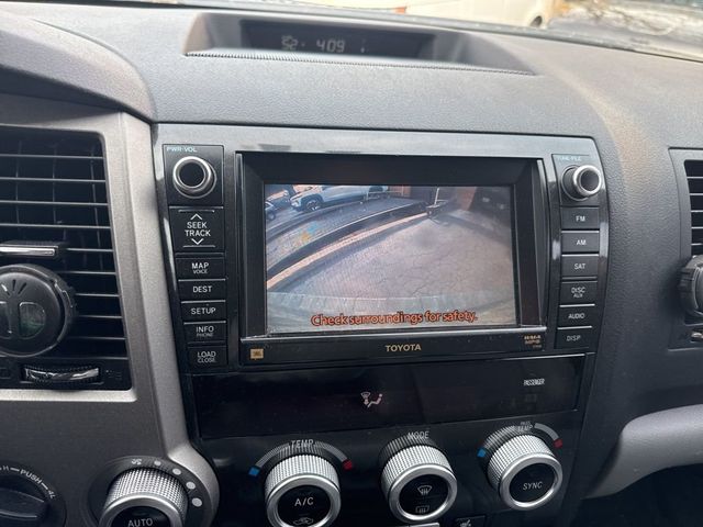 2011 Toyota Sequoia 4WD LV8 6-Speed Automatic Ltd - 23003085 - 18