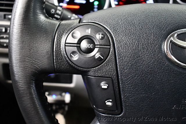 2011 Toyota Sequoia 4WD LV8 FFV 6-Speed Automatic Ltd - 23014474 - 40