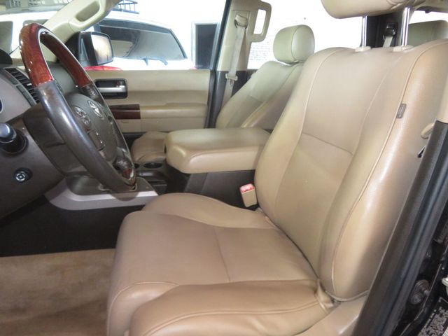 2011 Toyota Sequoia 4X4 PLATINUM SEQUOIA THIRD ROW SEAT 5.7 MOTOR EXTRA CLEAN  - 23059848 - 19