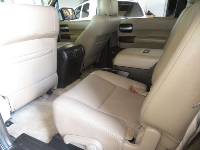 2011 Toyota Sequoia 4X4 PLATINUM SEQUOIA THIRD ROW SEAT 5.7 MOTOR EXTRA CLEAN  - 23059848 - 23