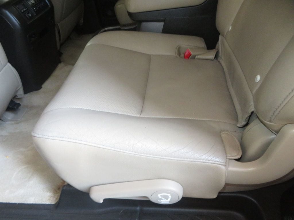 2011 Toyota Sequoia 4X4 PLATINUM SEQUOIA THIRD ROW SEAT 5.7 MOTOR EXTRA CLEAN  - 23059848 - 24