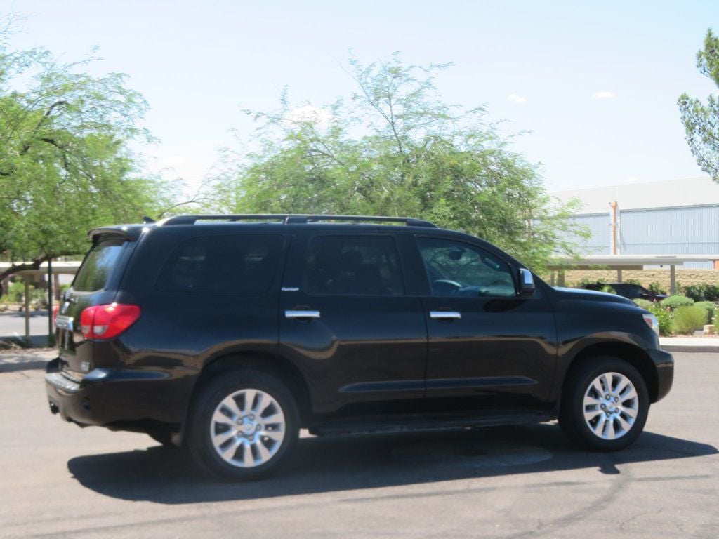 2011 Toyota Sequoia 4X4 PLATINUM SEQUOIA THIRD ROW SEAT 5.7 MOTOR EXTRA CLEAN  - 23059848 - 5