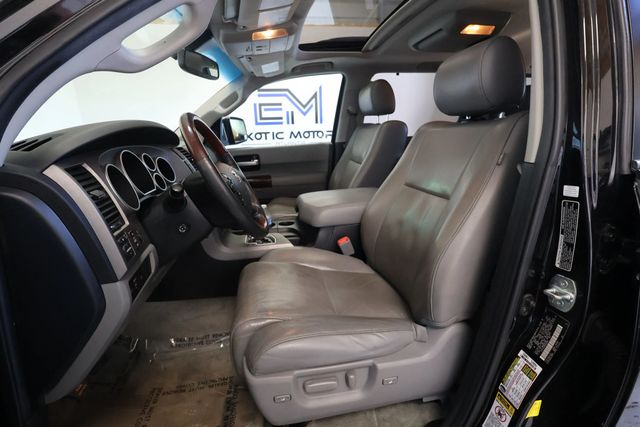 2011 Toyota Sequoia PLATNIUM TRIM,  - 22934482 - 16