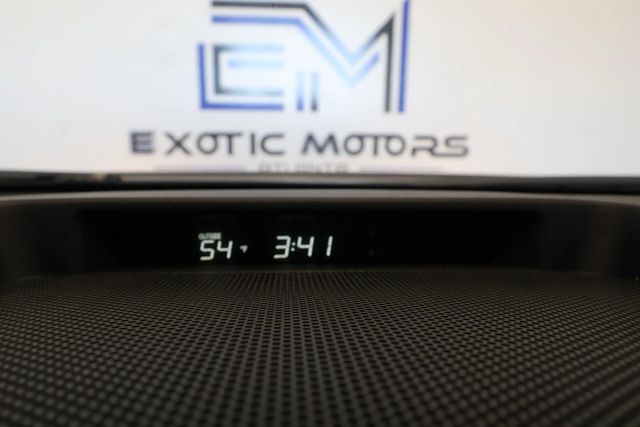 2011 Toyota Sequoia PLATNIUM TRIM,  - 22934482 - 33