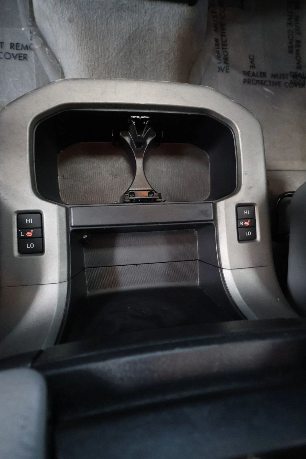 2011 Toyota Sequoia PLATNIUM TRIM,  - 22934482 - 46