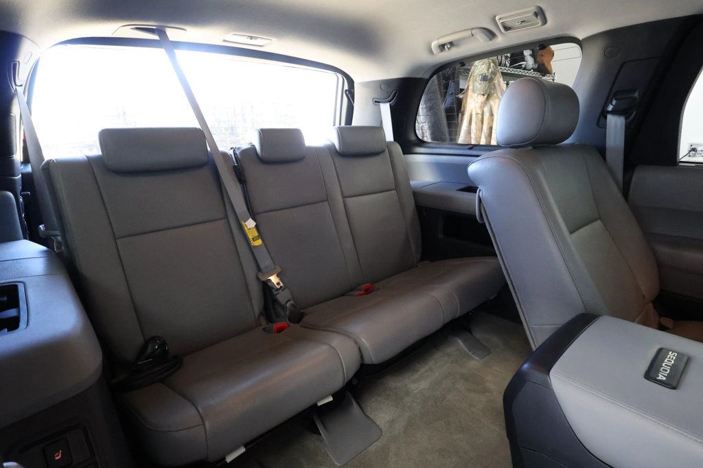 2011 Toyota Sequoia PLATNIUM TRIM,  - 22934482 - 51