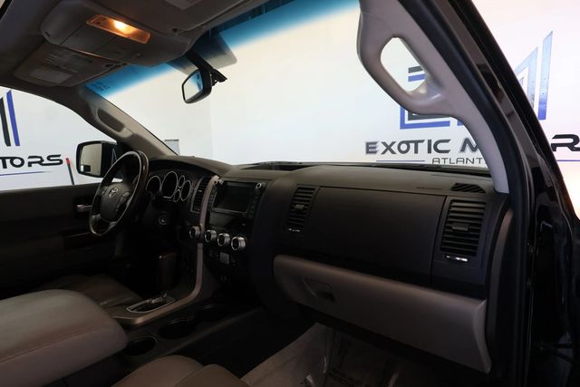 2011 Toyota Sequoia PLATNIUM TRIM,  - 22934482 - 58