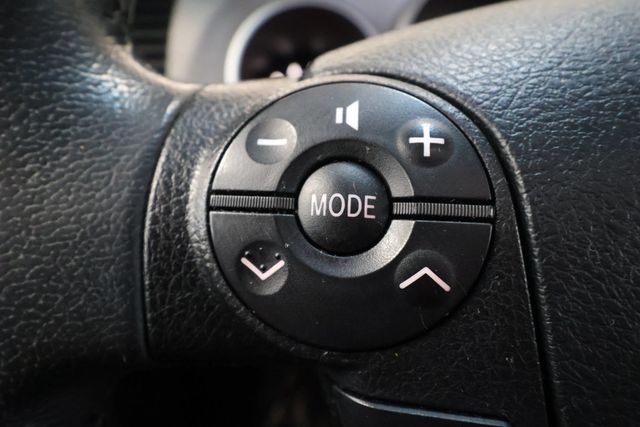 2011 Toyota Sequoia RWD LV8 6-Speed Automatic Platinum - 22934482 - 23