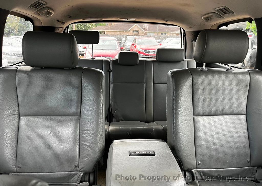 2011 Toyota Sequoia RWD LV8 6-Speed Automatic Platinum - 23049679 - 21