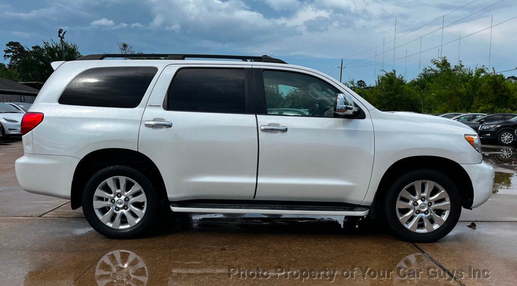 2011 Toyota Sequoia RWD LV8 6-Speed Automatic Platinum - 23049679 - 4
