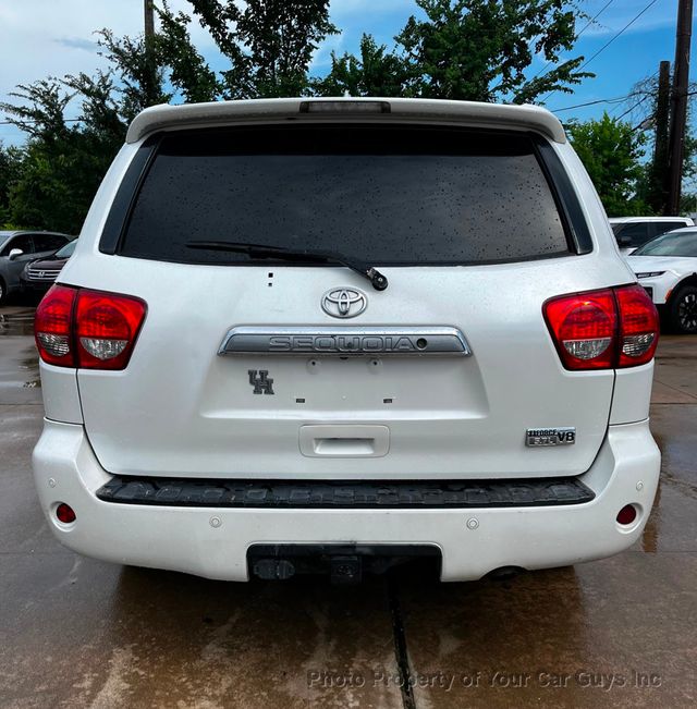2011 Toyota Sequoia RWD LV8 6-Speed Automatic Platinum - 23049679 - 7