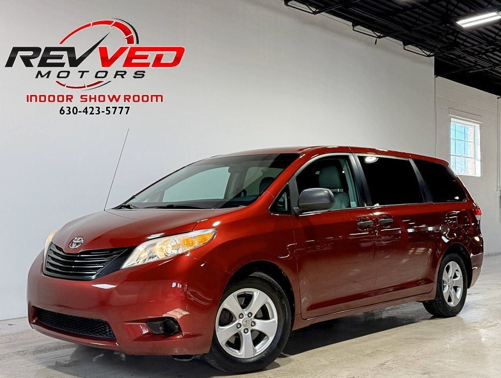 2011 Toyota Sienna 5dr 7-Passenger Van V6 FWD - 22973359 | Video 1